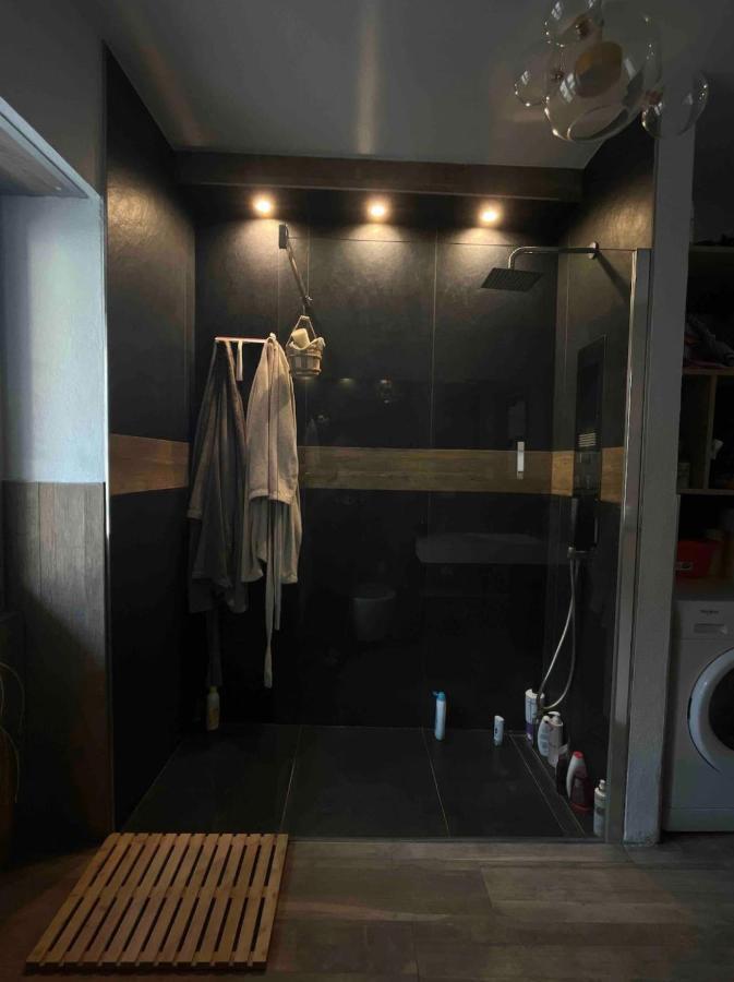Luce Private Deluxe Apartment Near The Station Tirano Εξωτερικό φωτογραφία