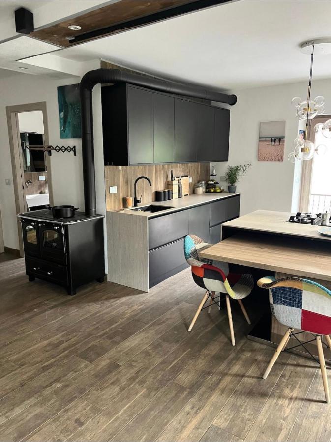Luce Private Deluxe Apartment Near The Station Tirano Εξωτερικό φωτογραφία